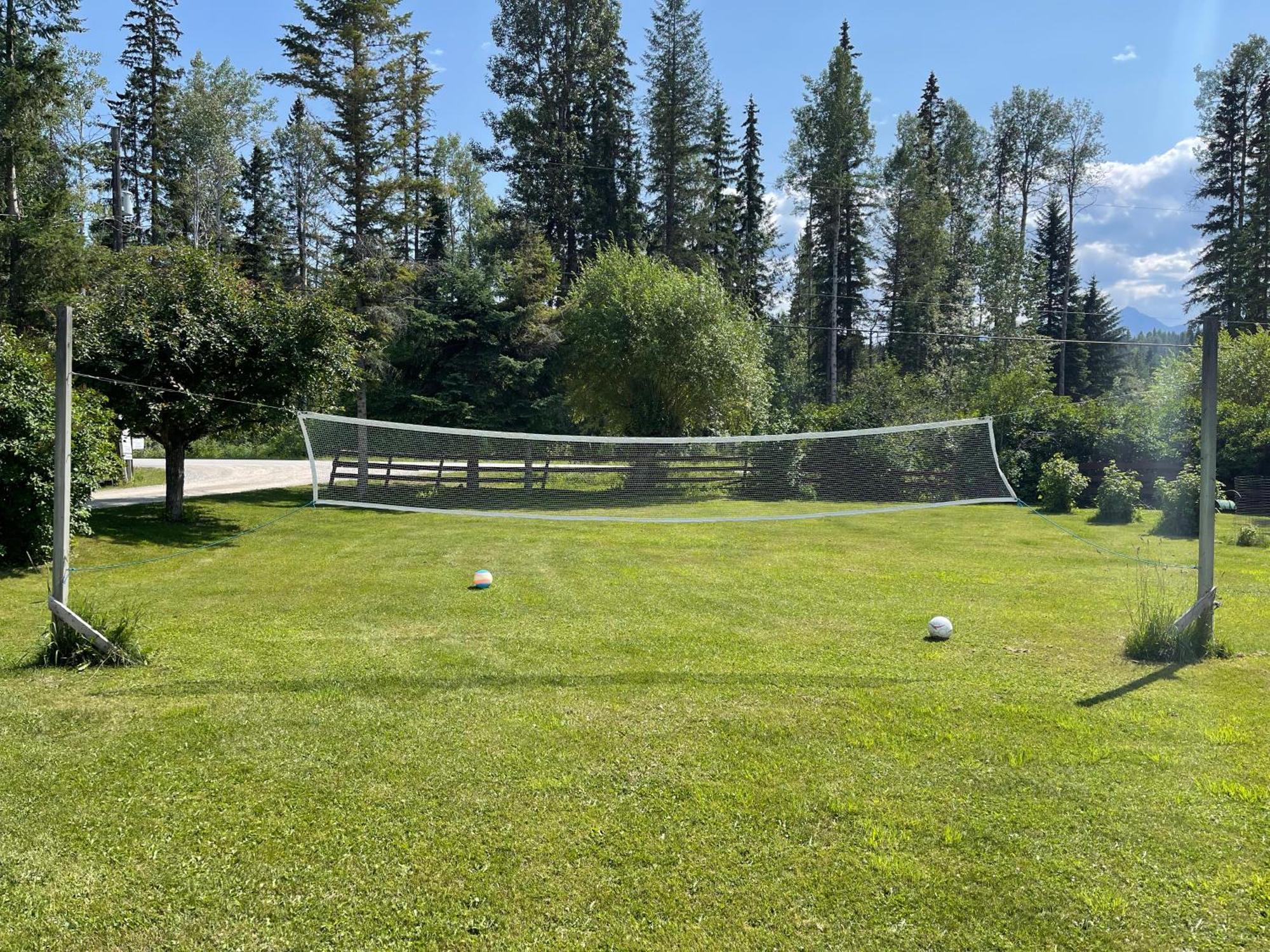 Blaeberry Valley Vacation Rentals Golden Exterior foto